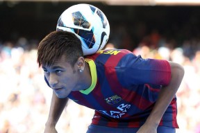 2026美加墨世界杯-莎拉波娃新星闪耀，C9跨界启航——体育电竞新纪元